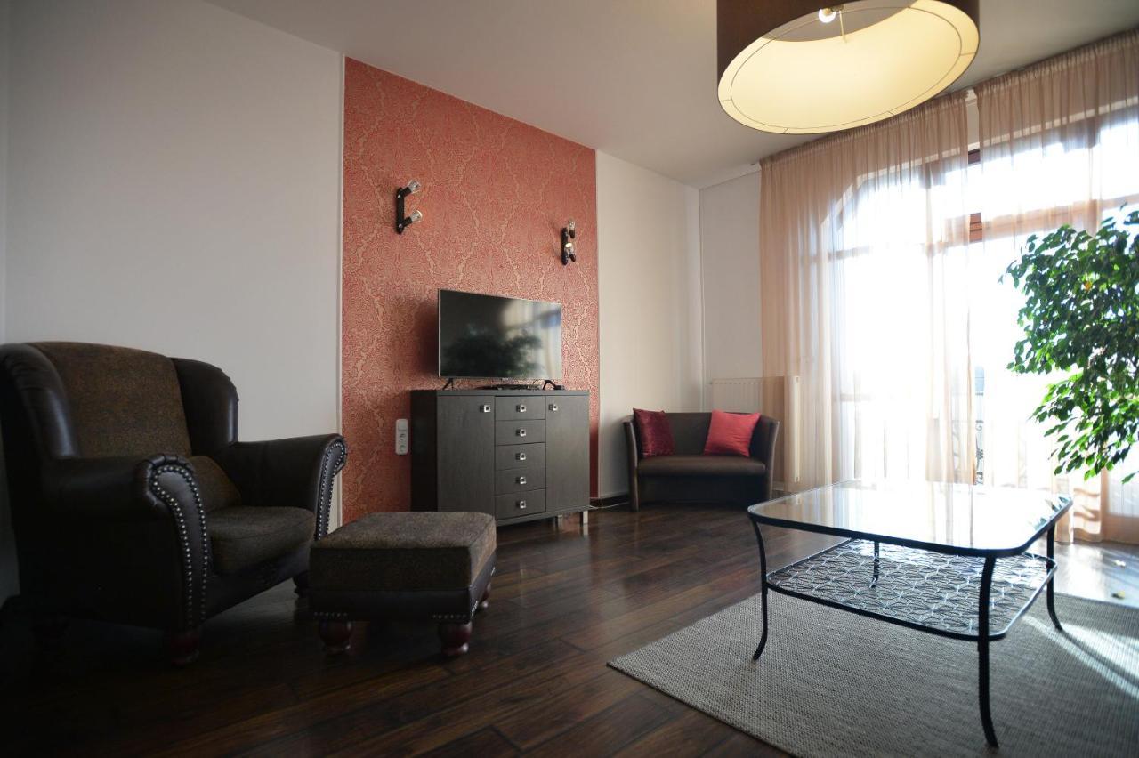 Corner Apartman Eger Exteriér fotografie